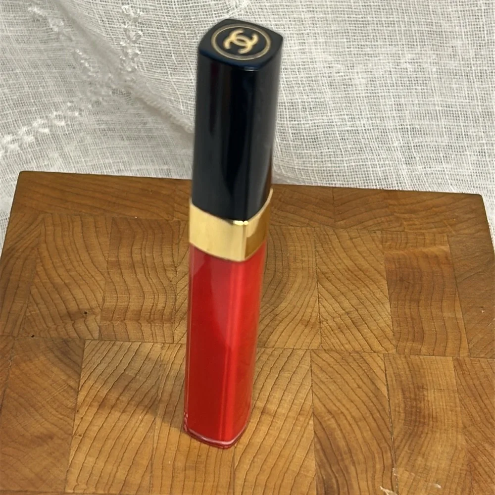 Chanel made in France 169 Jalousie Levres Scintillantes lip gloss